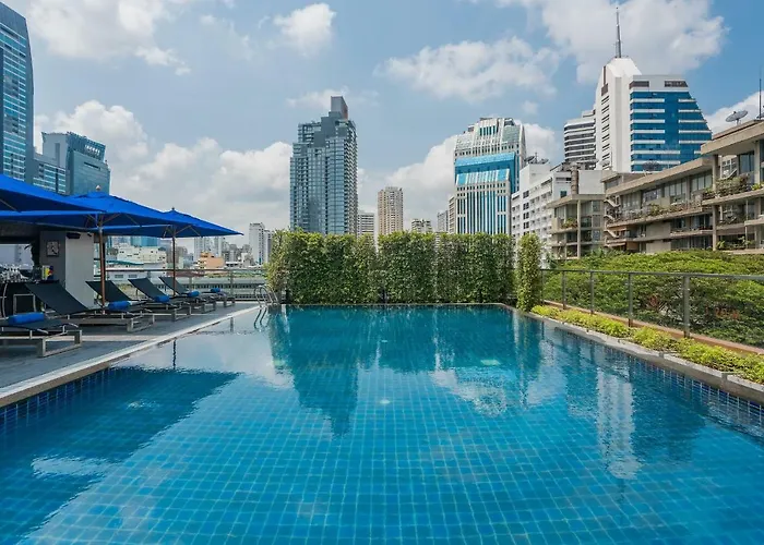 The Key Premier Sukhumvit Hotel 4*